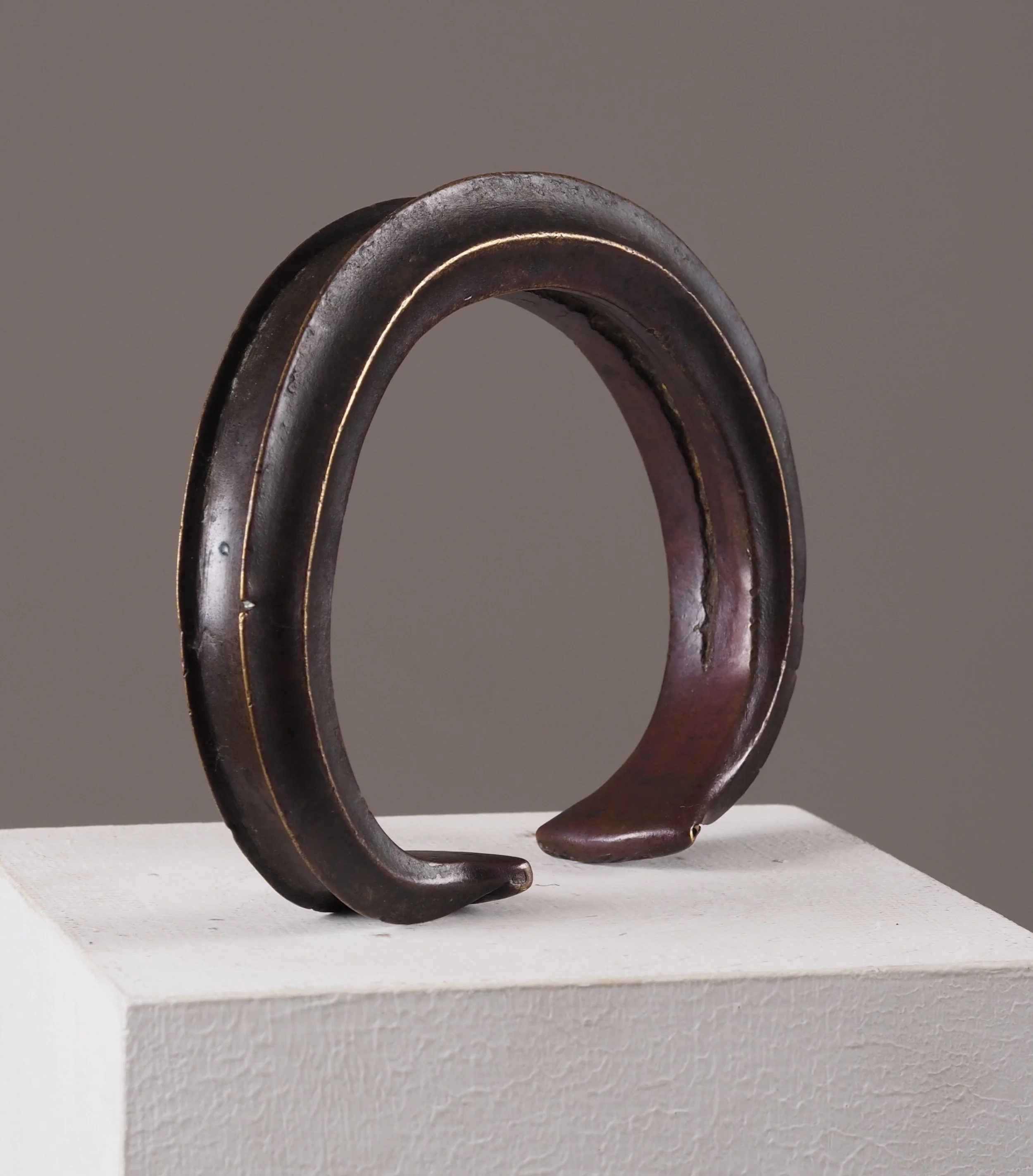 Large torque, neck ring in bronze, Fang, Gabon. — Karlsson